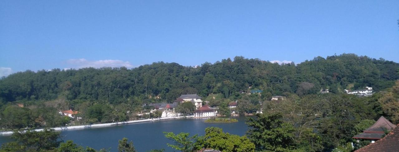 Walse Park Residence Kandy Esterno foto