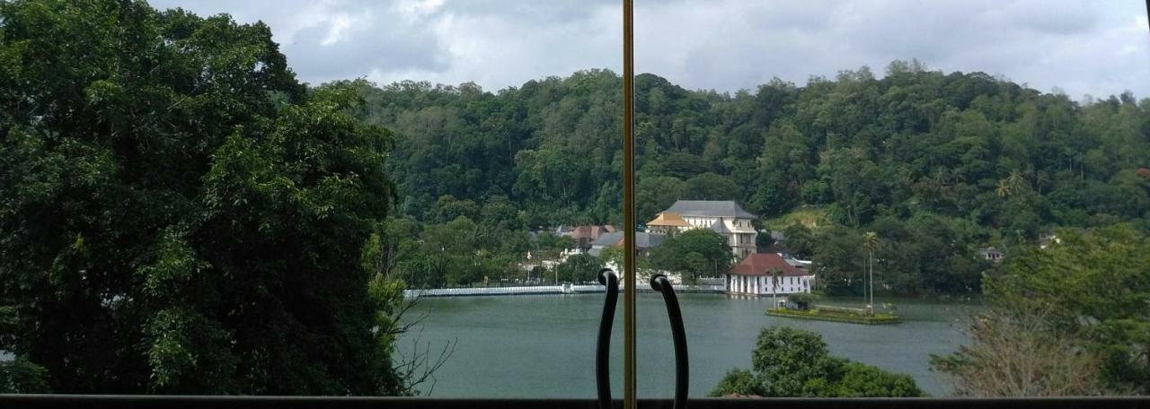 Walse Park Residence Kandy Esterno foto