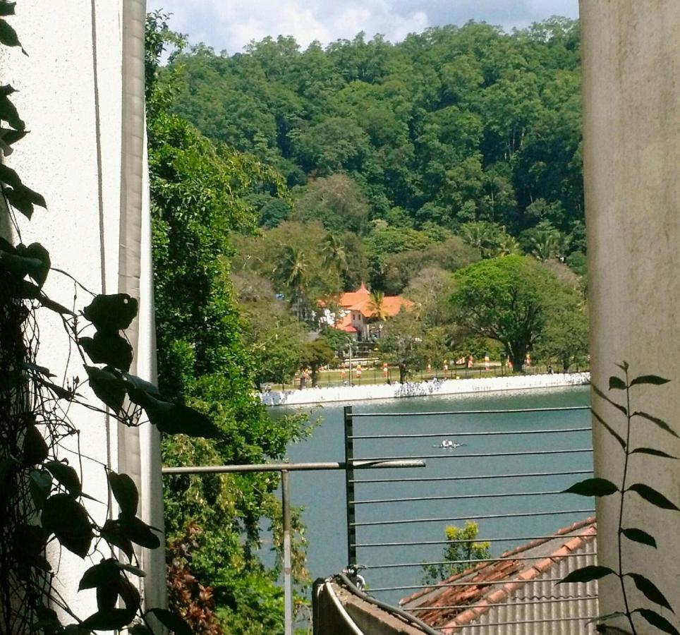 Walse Park Residence Kandy Esterno foto